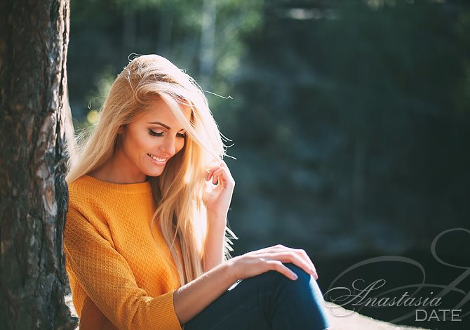 Meet Beautiful Ukrainian Woman Tatyana From Kiev 32 Yo Hair Color Blond